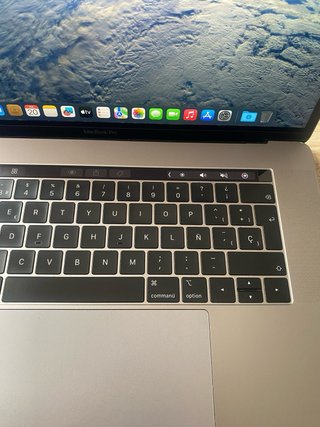 MacBook Pro 15” Touch Bar – Intel Core i9 2020