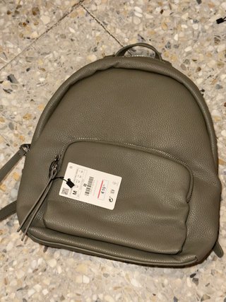 Mochila Zara Nueva