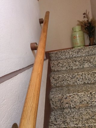 Pasamanos de madera para escaleras