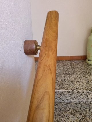 Pasamanos de madera para escaleras