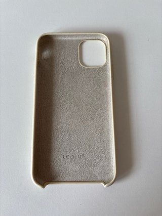 Funda iPhone 11 color crema