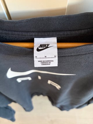 Sudadera Nike Negra
