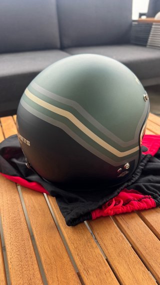 Casco MT Jet Verde Talla XS
