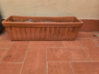 Jardinera cerámica alargada terracota