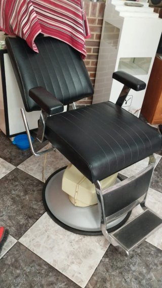 Tocadores y Sillas Peluquería