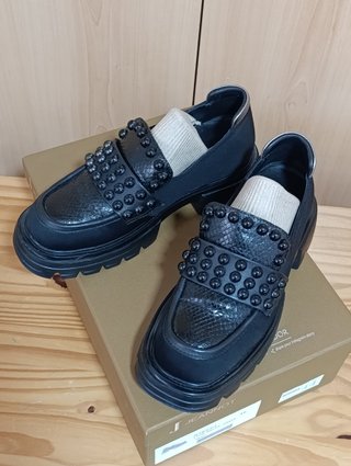 Mocasines Jeannot Negros Mujer