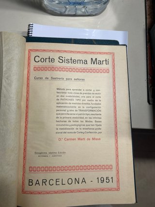 Libri antichi di taglio per sartoria e modista