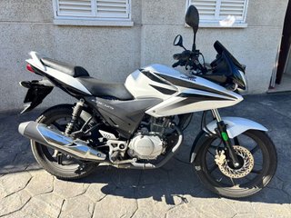 Honda CBF 125M JC40 2010 Blanca