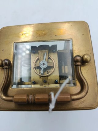 RELOJ CARRUAJE BRONCE Y PORCELANA