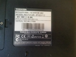 Computer portatile Toshiba Nero/Argento (Non funziona)