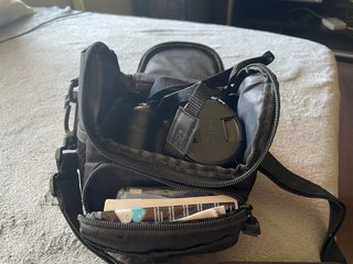 Cámara Sony Cyber-shot DSC-H300 (Regalo mochila)