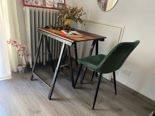 Tavolo legno massello tricolore con cavalletti