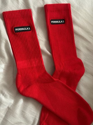 Calcetines H&M high crew Formula 1 rojos 39-44