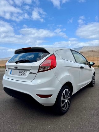 Ford Fiesta 1.5 (2013) comercial