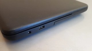Computer portatile Toshiba i3 17.3 HD+ da 240 GB SSD