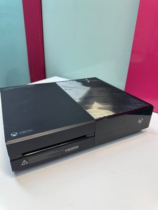Consola Xbox One Negra 500gb (sin mando)
