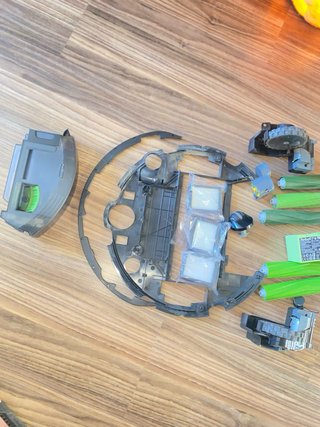 Piezas iRobot Roomba i7 + Aspirador