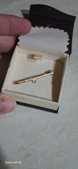 Spilla in oro 500