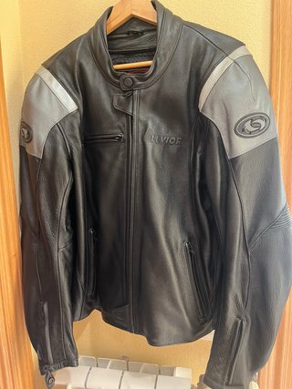 Chaqueta Moto Cuero LEVIOR Talla L