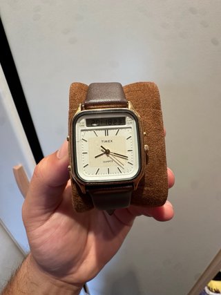 Reloj Timex Ana-Digi Dorado Cuadrado