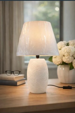 Lampada da tavolo in ceramica bianca