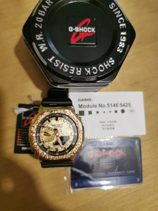 Casio G-Shock GM-2100MG-1AER MOON Reloj
