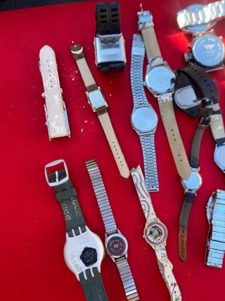Lotto di vari orologi