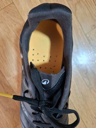 Botines Fútbol Viralto Decathlon Negro