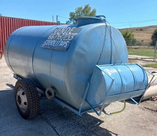 Depósito para agua/gasoil 5000L con soporte