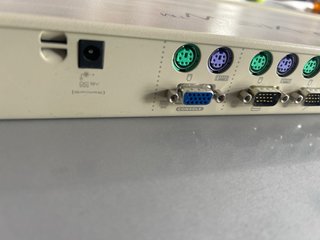 MasterView KVM Switch 8 Puertos