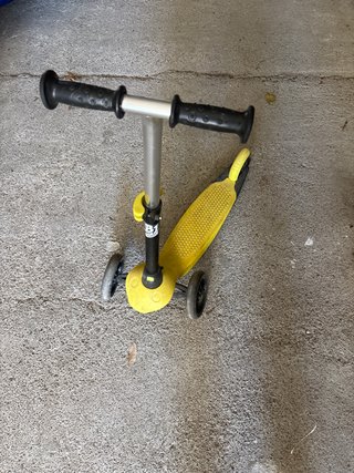 Patinete infantil 3 ruedas amarillo