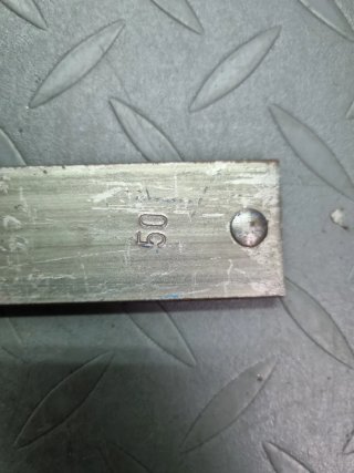 Sargento metálico Urko mango madera 500mm