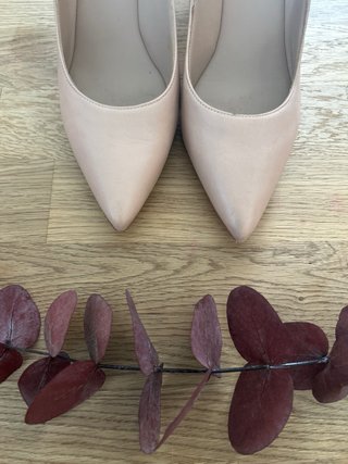 Tacones Aldo Beige