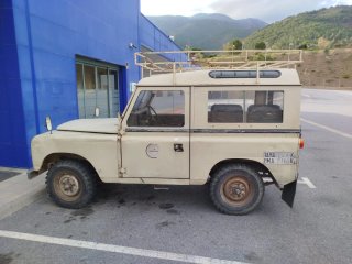 Land Rover Santana 88 1981 corto