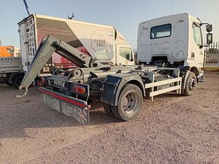 Renault Premium 180 DCI con gancho