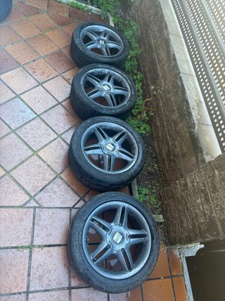 Llantas Seat León FR 5x100 225 45 17