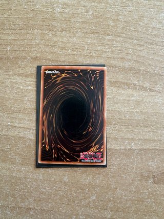 Drago del Giudizio Yu-Gi-Oh! Carta