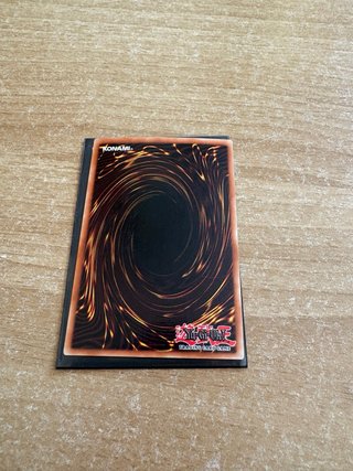 Drago del Giudizio Yu-Gi-Oh! Carta