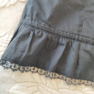 Top Bershka negro con encaje