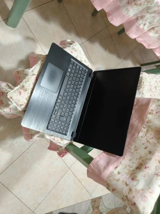 Portatile Acer e515 i7 16gb ram ssd 256gb 15.6" Nv
