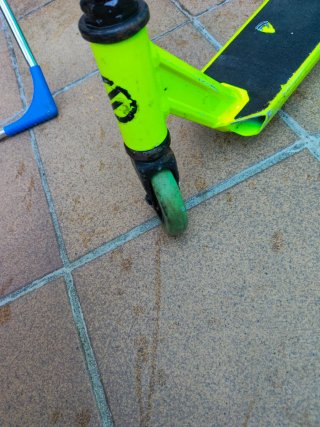 Patinete infantil usado