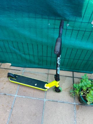 Patinete infantil usado