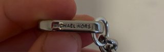 Cartera Michael Kors Piel Negra con Cadena