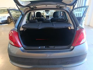 Peugeot 207 2010