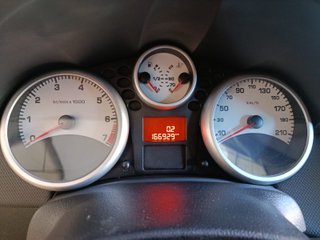 Peugeot 207 2010