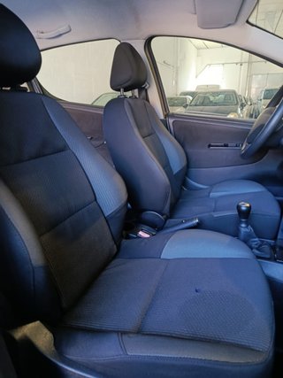 Peugeot 207 2010