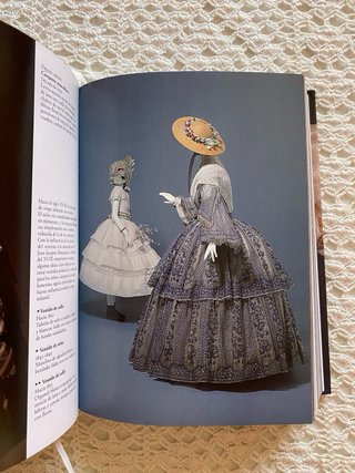 Historia de la Moda Del Siglo XVIII Al Siglo XX