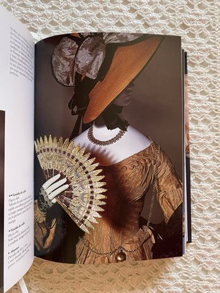 Historia de la Moda Del Siglo XVIII Al Siglo XX