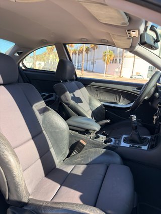 BMW E46 325CI 2001