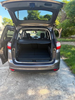 Ford Grand C-MAX 2012